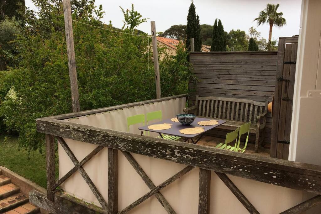 Appartement A 100 M Du Village De ปอร์เกรอล ภายนอก รูปภาพ